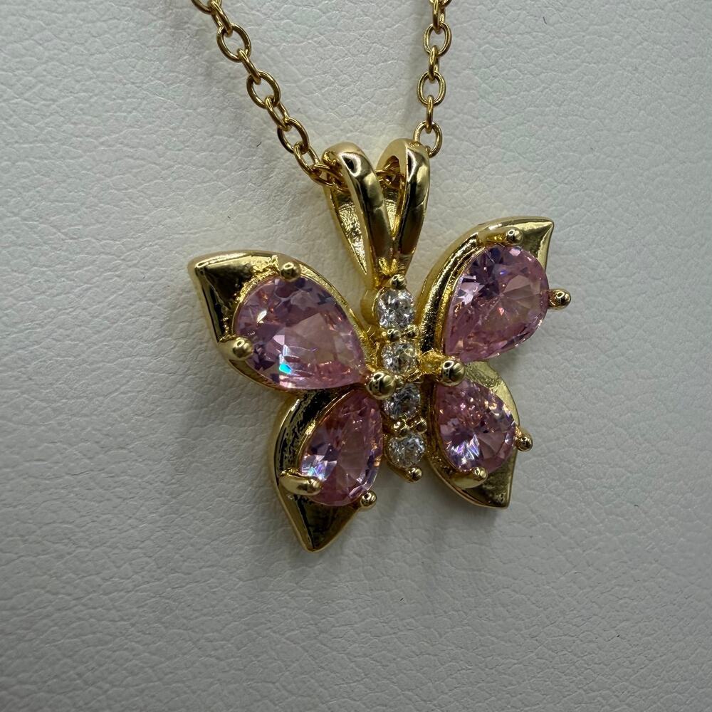 NWT Pink Butterfly Necklace Made With Swarovski Crystals Gold Tone